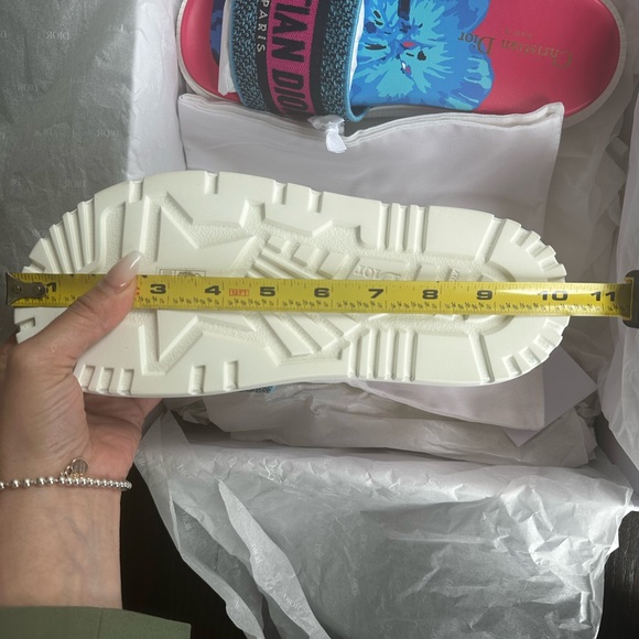 Christian Dior Dway D-Flower Pop Em Slide Sandals SIZE 37.5 (7.5 US) - Picture 6 of 7